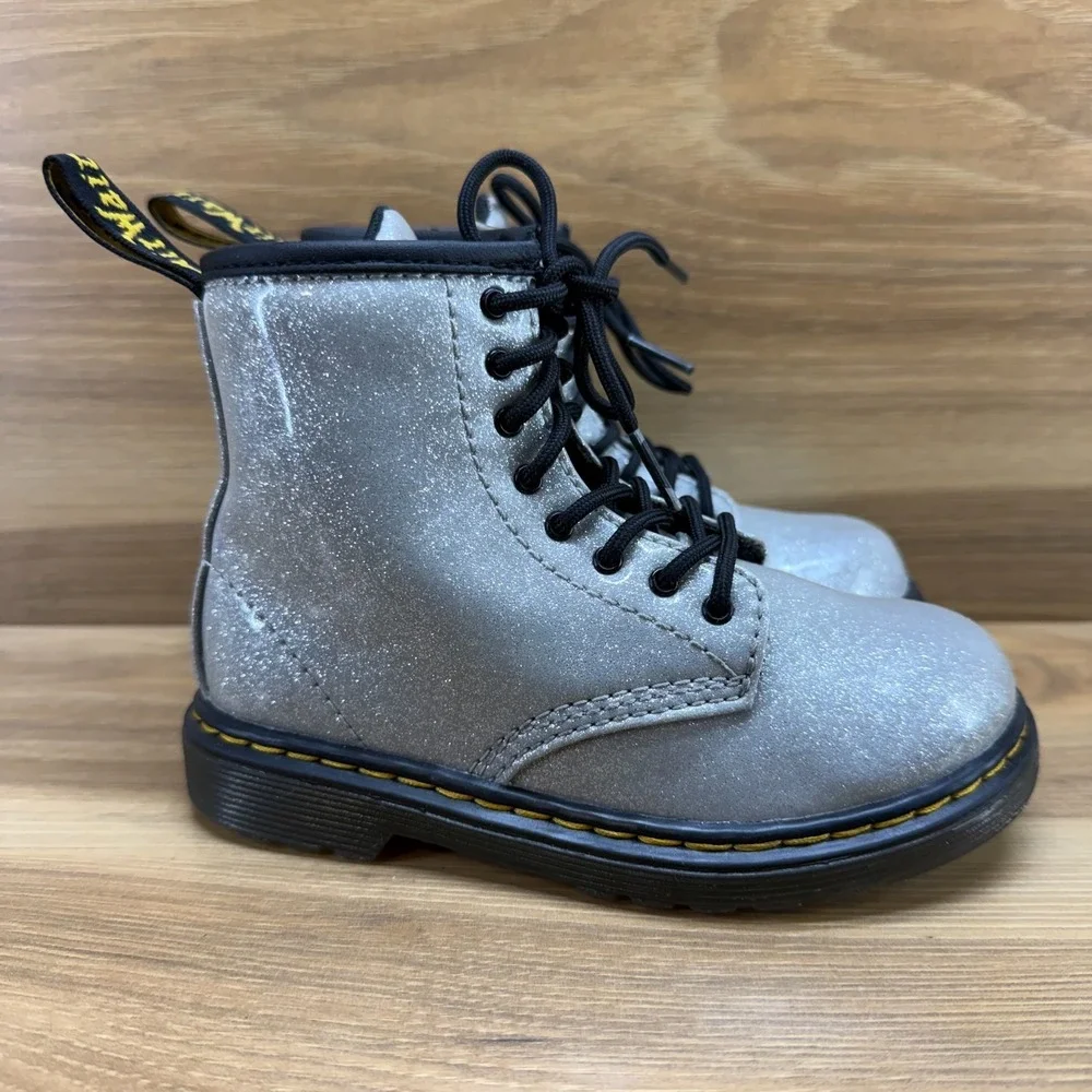 Dr Martens Combat Boots Toddler‎ Girls 10 Silver Glitter Ankle Boot